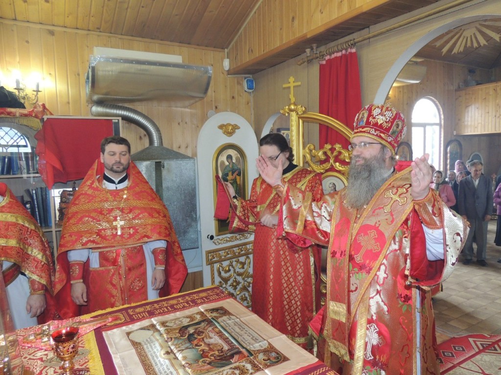 В храме Казанской иконы Божией Матери г. Михайловки.