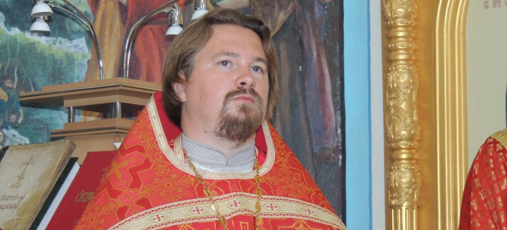 Владыка Елисей удостоил иерея Константина Кутепова «Юбилейной медалью»