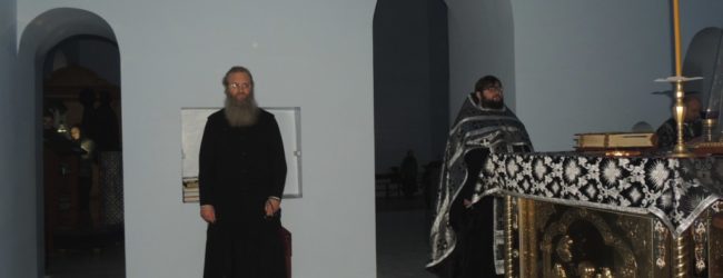 Уставное богослужение в Покровском кафедральном соборе города Урюпинска.