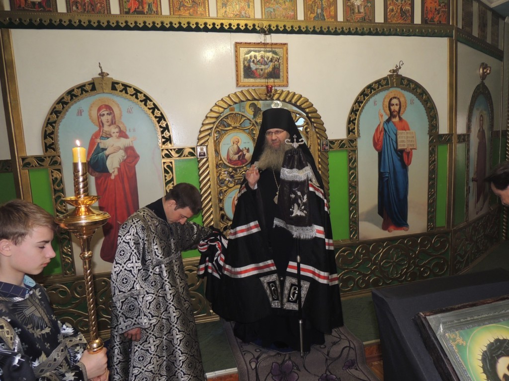 Служение епископа Елисея в Великую Среду. Служение епископа Елисея в Великую Среду.