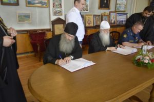 Подписано соглашение о сотрудничестве между Волгоградской митрополией и УФСИН России по Волгоградской области. 