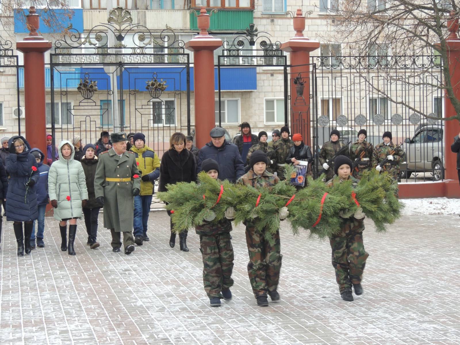 Акция памяти ко Дню неизвестного солдата.