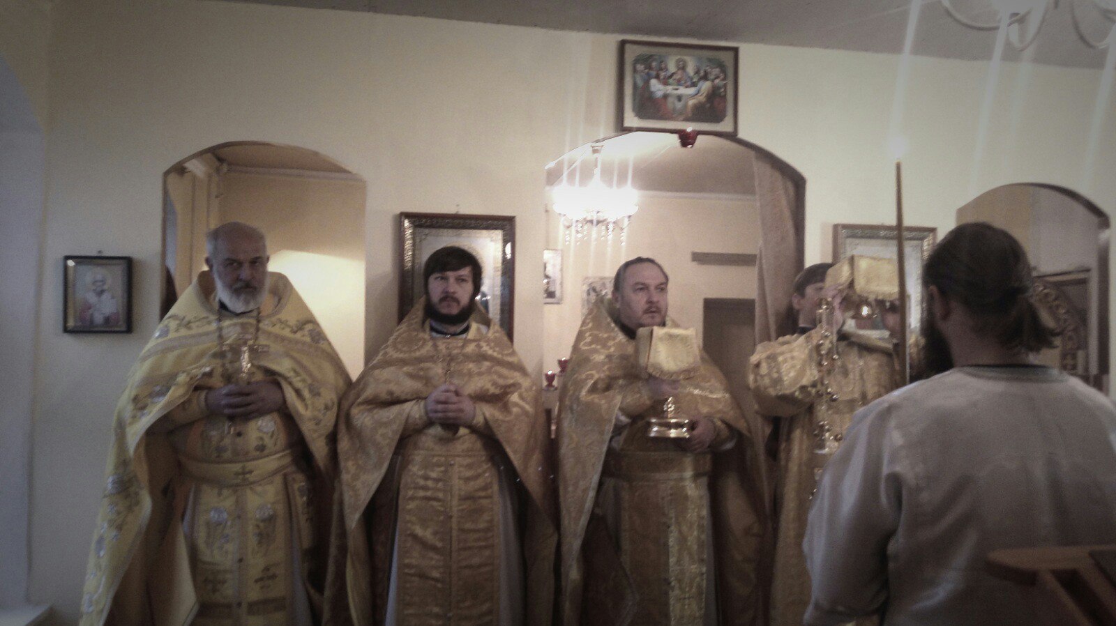 1 Праздничная Божественная литургия в день памяти апостола Андрея Первозванного в р.п. Линево