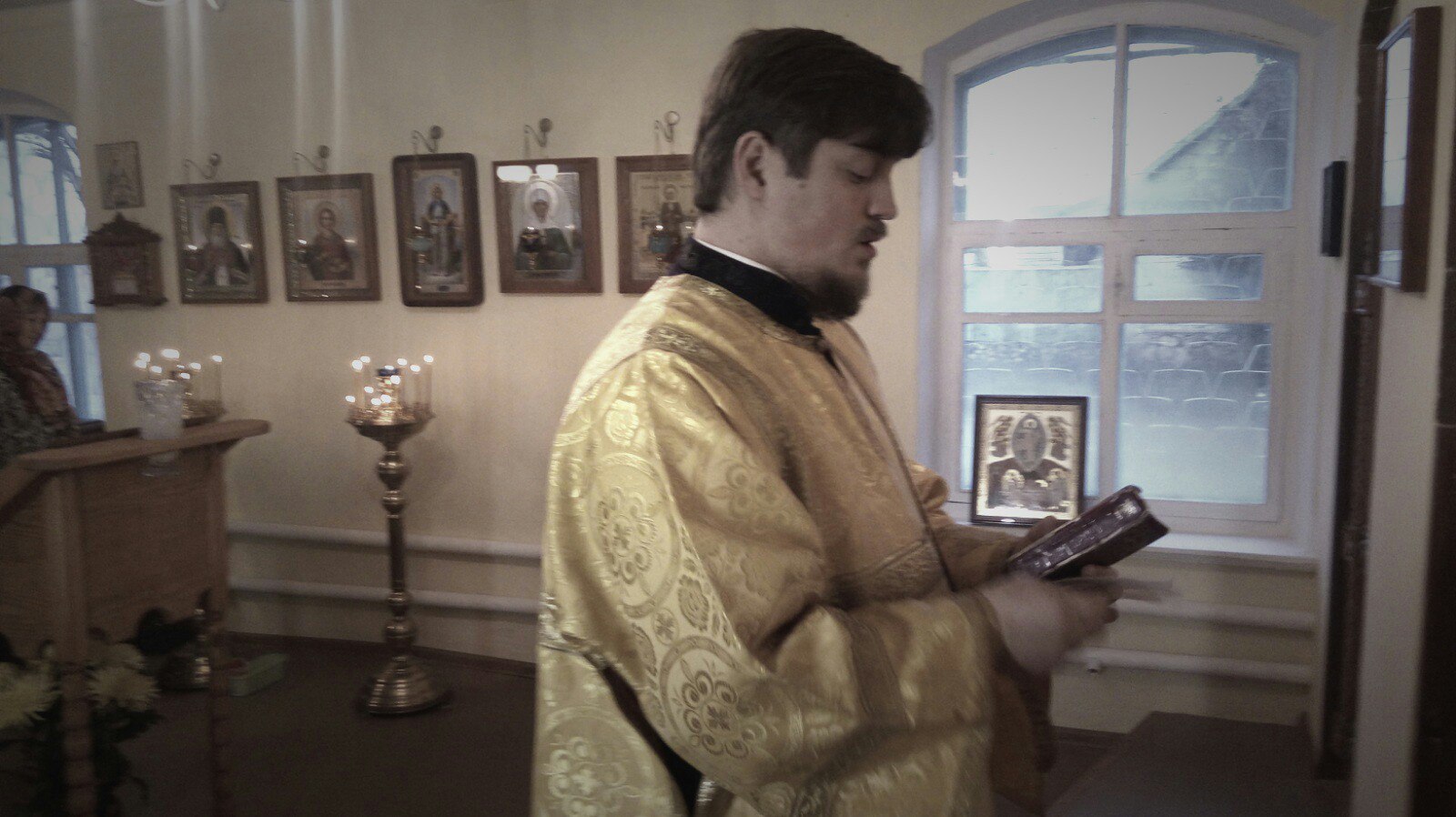 4 Праздничная Божественная литургия в день памяти апостола Андрея Первозванного в р.п. Линево