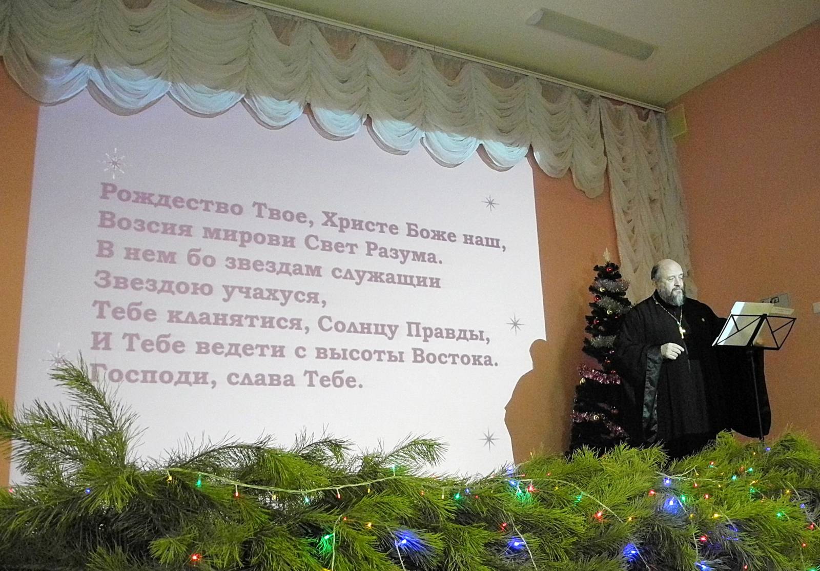 Рождественский хоровой собор в г. Урюпинске.