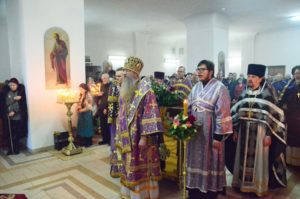 Божественная литургия Преждеосвященных Даров в храме святого праведного Иоанна Кронштадского