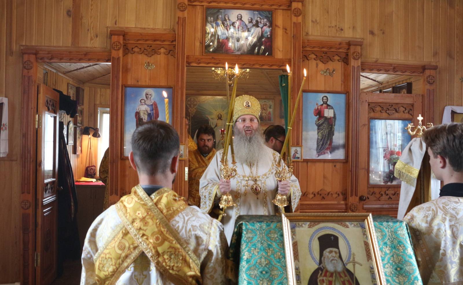 Служение епископа Елисея в день памяти свт. Луки исп., архиеп. Симферопольского.