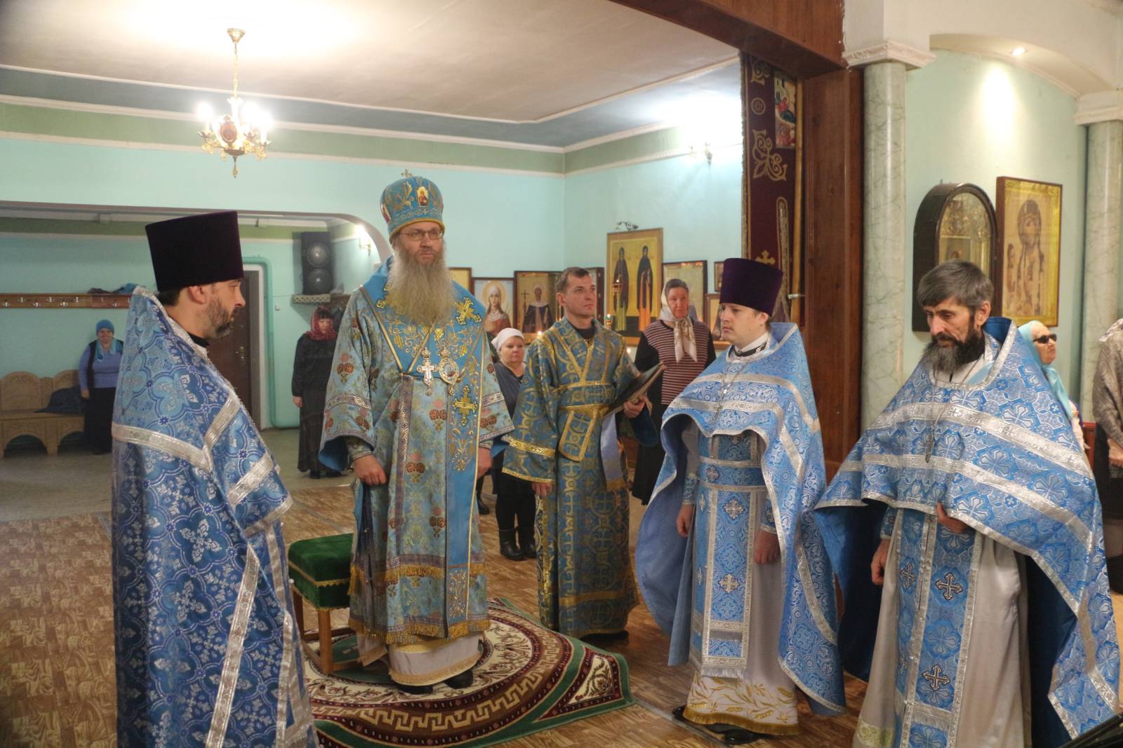 В празднование иконы Божией Матери «Взыскание погибших»