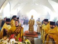 В празднование Собора трёх святителей