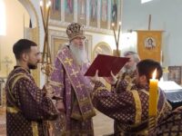 Божественная литургия в Свято-Троицком Каменно-Бродском Белогорском мужском монастыре с. Каменный брод, Ольховского р-на.