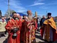 Пасхальная Божественная литургия в храме апостола и евангелиста Иоанна Богослова ст. Нехаевская