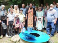 В станице Зотовской Алексеевского района Волгоградской области празднуют ЯВЛЕНИЕ иконы великомученницы ПАРАСКЕВЫ ПЯТНИЦЫ.