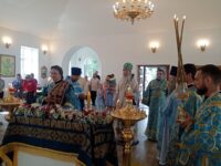 Служение епископа Елисея в день празднования Успения Пресвятой Владычицы нашей Богородицы и Приснодевы Марии.