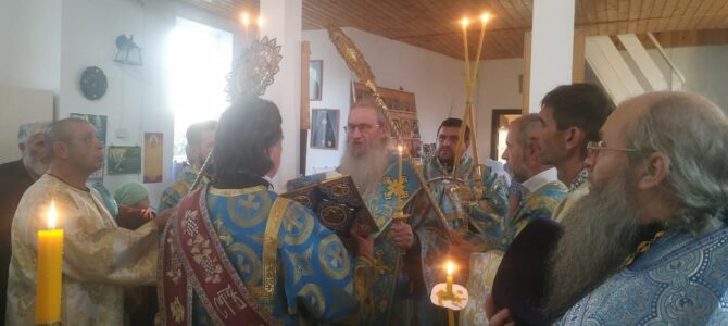 Всенощное бдение в храме Рождества Пресвятой Богородицы в ст. Усть-Бузулукской, Алексеевского района Всенощное бдение в храме Рождества Пресвятой Богородицы в ст. Усть-Бузулукской, Алексеевского района