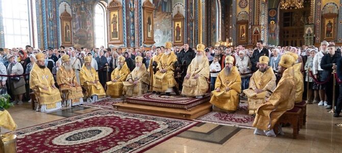Епископ Елисей принял участие в торжествах по случаю дня памяти 400 летия со дня рождения святителя Митрофана еп. Воронежского Епископ Елисей принял участие в торжествах по случаю дня памяти 400 летия со дня рождения святителя Митрофана еп. Воронежского