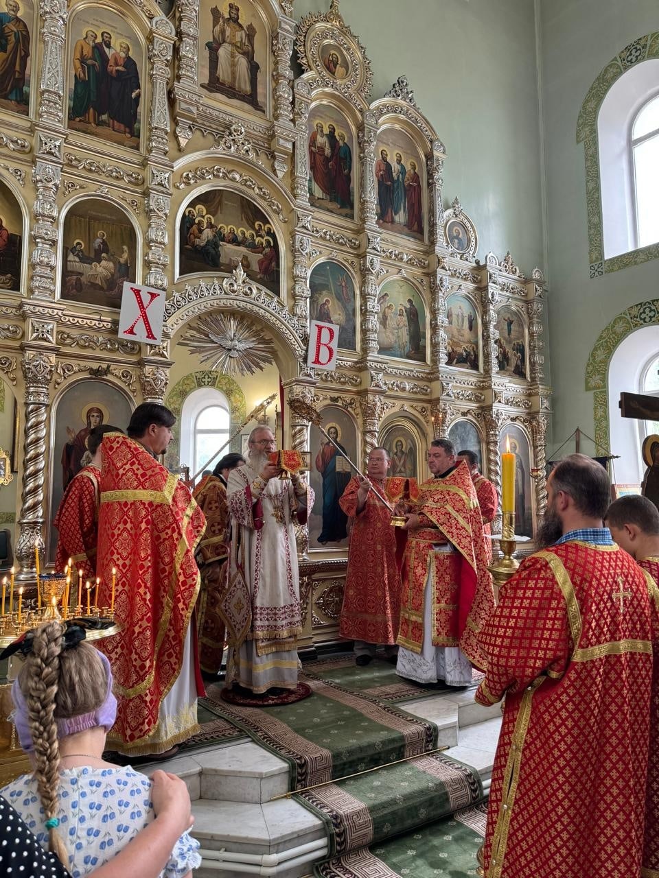 Епископ Елисей совершил Божественную литургию в храме Святаго Духа Утешителя в г. Жирновске