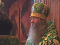 Божественная литургия в Свято-Духовом мужском монастыре.