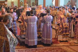 00 Волгоградскую епархию посетил митрополит Калужский и Боровский Климент.