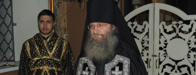 Великое повечерие с чтением Великого канона прп. Андрея Критского в Покровском кафедральном соборе.