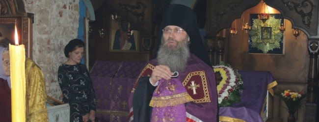 Божественная литургия свт. Василия Великого в Покровском кафедральном соборе.
