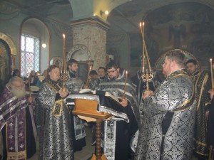 Фотогалерея "В канун Великой пятницы Страстной седмицы"