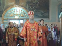 Божественная литургия в Покровском кафедральном соборе.