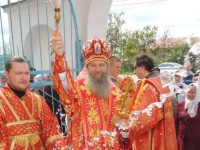 Божественная литургия в храме святителя Николая архиепископа Мир Ликийских чуд.