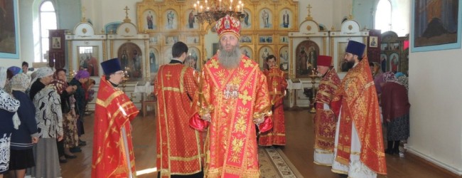 Божественная литургия и панихида в храме Преображения Господня.