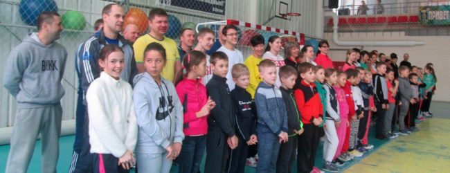 Спортивное мероприятие «Папа, мама, я — спортивная семья!» в города Фролово.