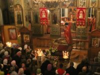Праздничное Пасхальное Богослужение в Михайловке.