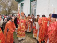 Служение Епископа Елисея в понедельник Светлой седмицы.
