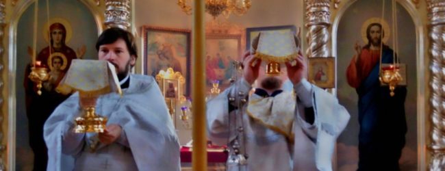 Богослужение посвященное памяти праведного Лазаря в храме Святого Духа Утешителя.