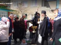 Великая суббота, освящение пасох и куличей.