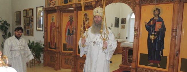 Вечернее богослужение с чтением акафиста «Вознесению Господню» в храме Святой Троицы в р.п. Красный Яр