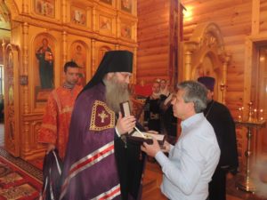 Служение епископа Елисея в день памяти Вмч. Георгия Победоносца.