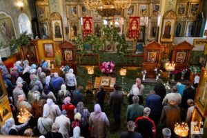 Божественная Литургия, посвященная празднику Святой Троицы, в  храме Святителя Николая Архиепископа Мирликийского г. Михайловка