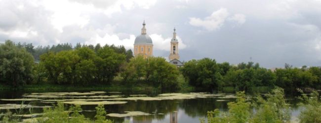 Праздничное богослужение в день Святой Троицы в храме Святой Троицы в ст. Филоновской.