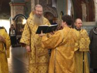 Божественная литургия в День памяти свт. Спиридона, еп. Тримифунтского.