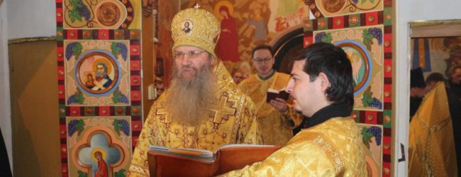 Божественная литургия в храме святого князя Димитрия Донского.