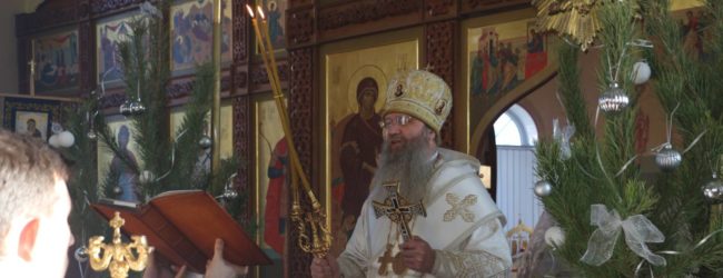 Божественная литургия в храме Богоявления Господня г. Фролово.