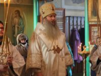 Божественная литургия в храме Святителя Николая Архиепископа Мирликийского г. Михайловки.