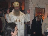 Ночная Рождественская Божественная литургия.