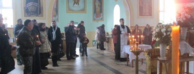 Панихида по невинно убиенным казакам и их семьям в годы геноцида казачьего народа.