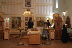 Всенощное бдение в Троицком Каменно-Бродском мужском монастыре.
