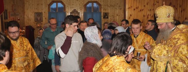 Всенощное бдение в храме Покрова Пресвятой Богородицы хутора Ветютнев.