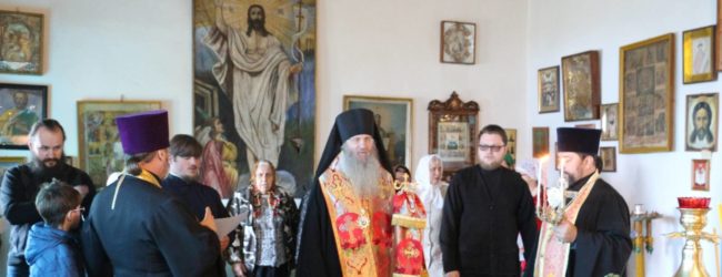 Епископ Елисей посетил приход Живоначальной Троицы села Лемешкино.