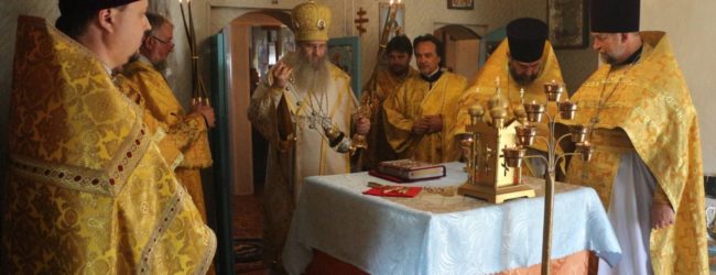 В День памяти Перенесение мощей прп. Феодосия Печерского.