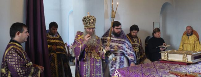 В День прославления св. сщмч. Николая пресвитера иже в Верхнем Гнутове.