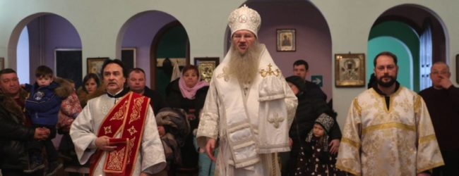 Служение епископа Елисея в праздник Богоявления.