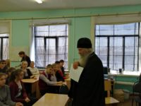 Епископ Урюпинский и Новоаннинский Елисей посетил Упорниковский лицей.